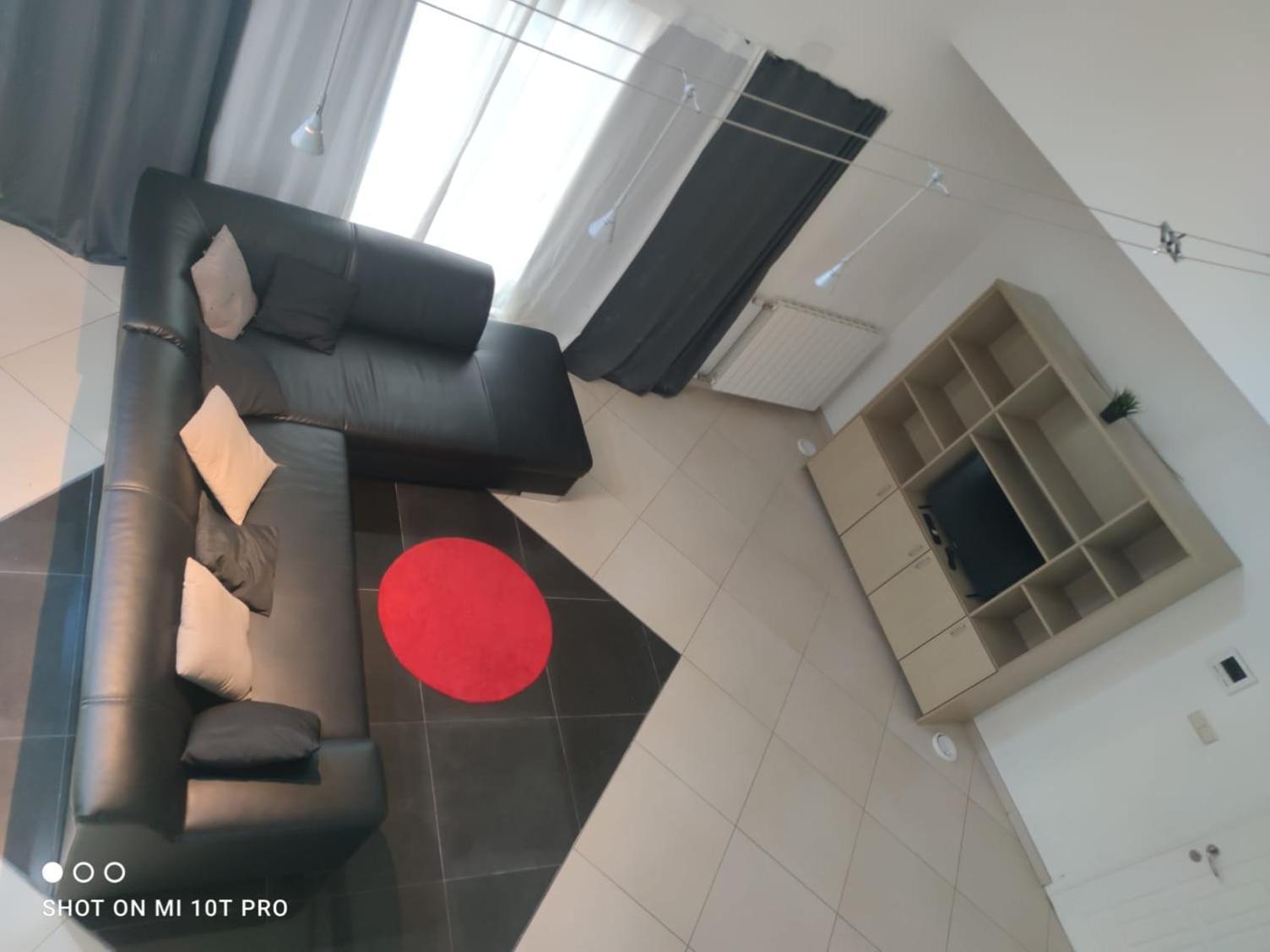 Belle Villa De Luxe Avec 8 Chambres シャルルロワ 部屋 写真